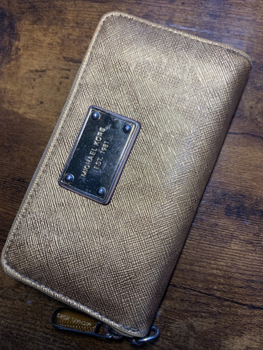 Michael Kors Gold Zip Around Wallet Saffiano Leather Card Holder Continental